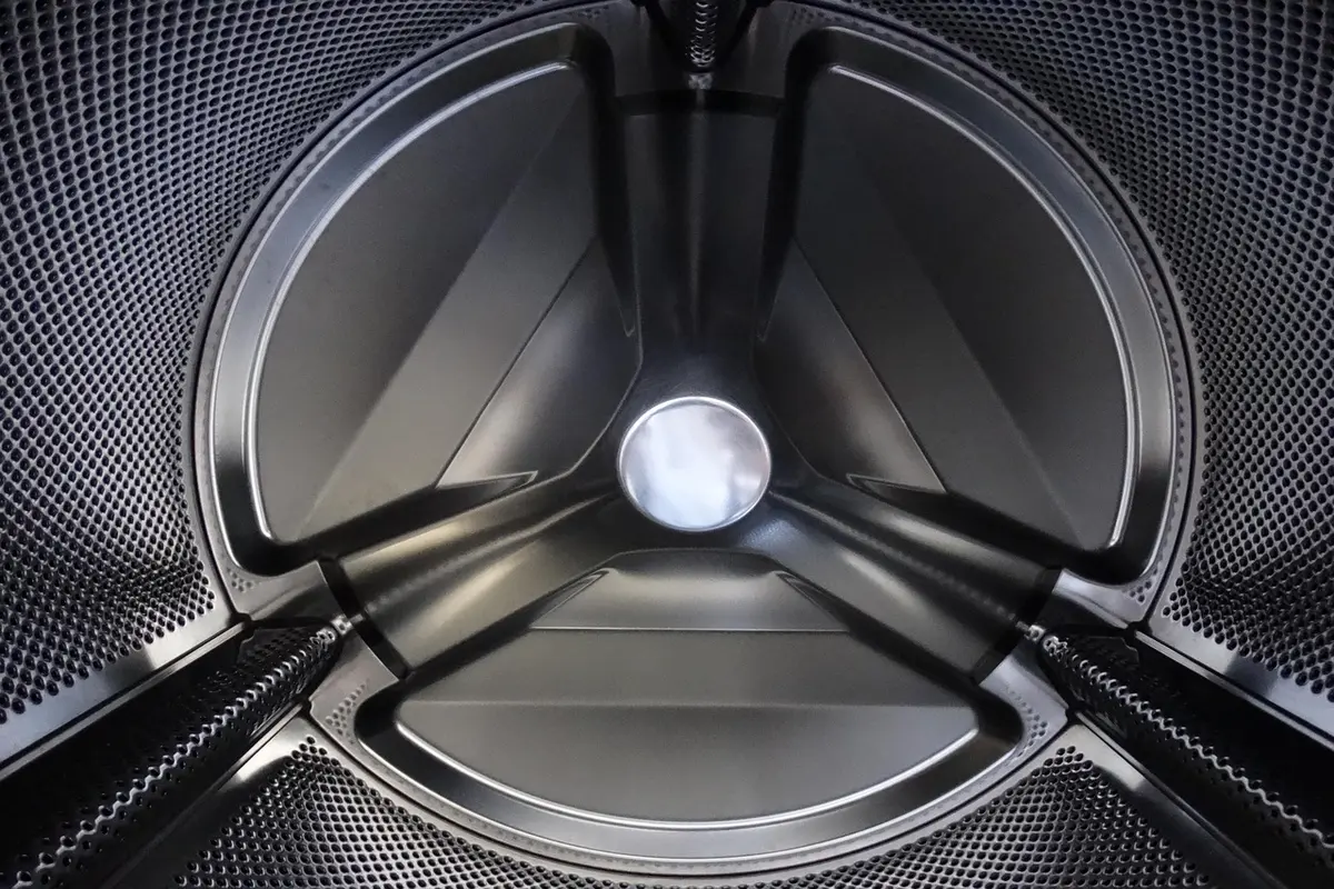 A máquina de lavar que economiza água e ainda tira manchas mais rápido que sabão