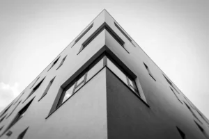 Fachadas de casas de esquina com ideias que valorizam cada metro da sua arquitetura