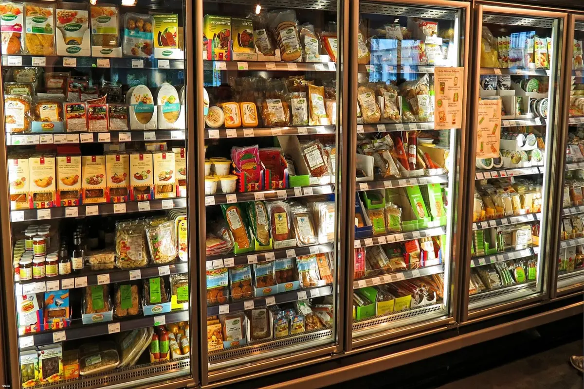 Freezer horizontal: o truque que mercados usam e que você pode ter em casa