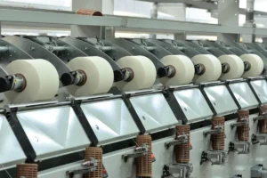 Máquina de algodão doce que encanta adultos e crianças com um só botão